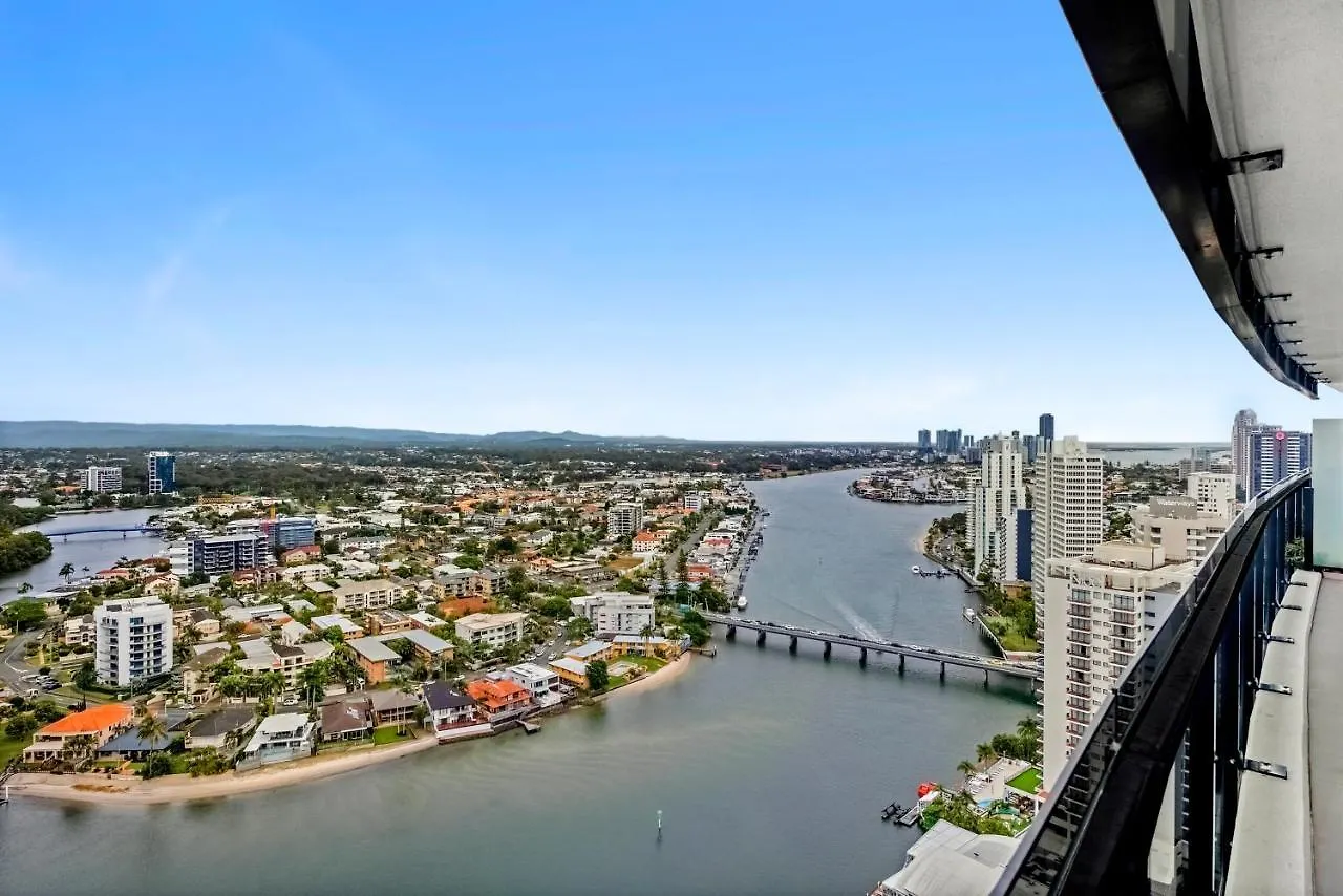 Circle On Cavill Skyhigh Hinterland Retreat Apartment Gold Coast 0*,